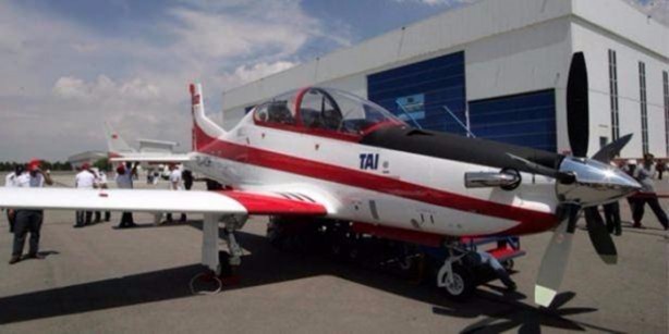 Foto - Askere modern savaş silahı