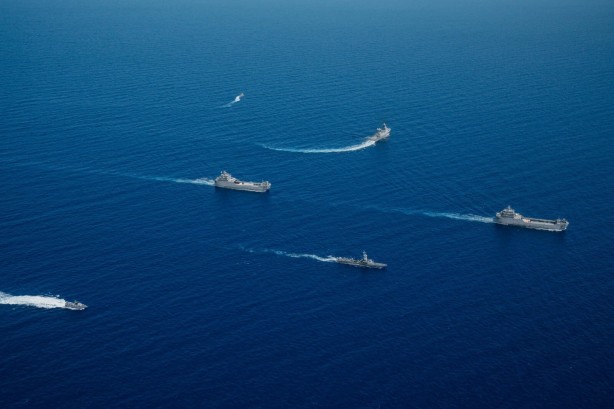 Foto - Askeri çıkarma iddiası! İsrail savaş gemileri Türk sularına yakın mesafede harekete geçti