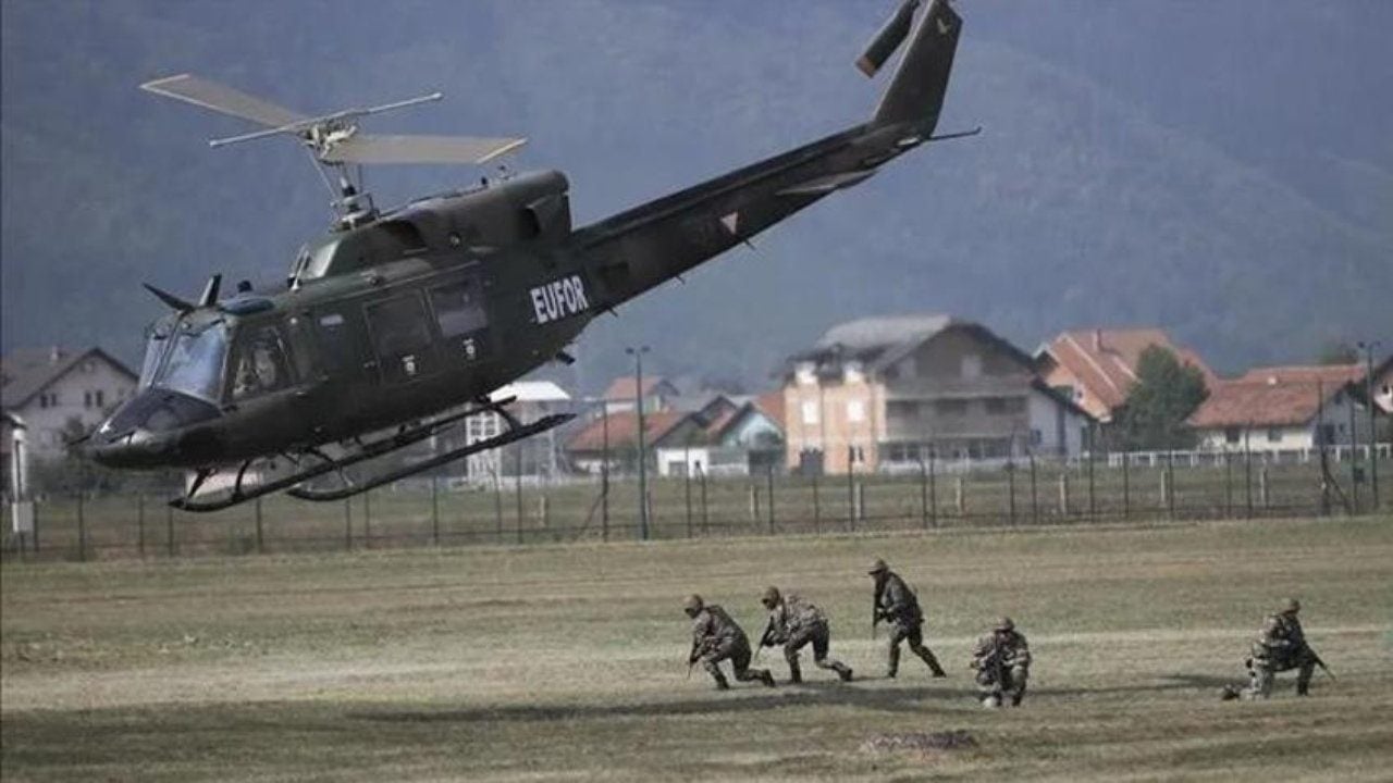 Foto - Askeri helikopter paramparça oldu! 4 ölü, 11 yaralı var