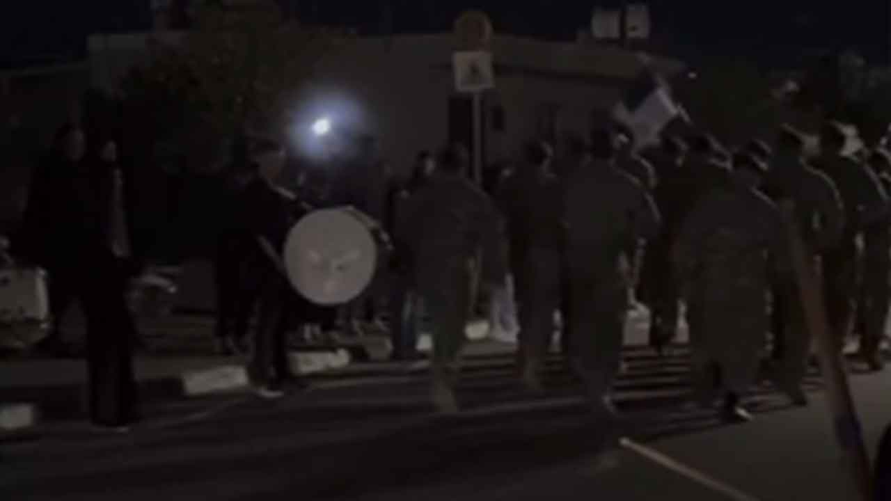 Askerler yemin edip sokağa indi: Türkiye'den intikam alacağız