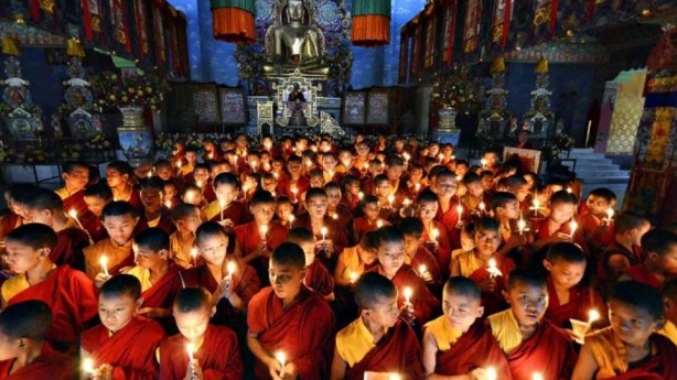 Foto - Askerlikten yırtmanın tek yolu budist tarikatına üye olmak