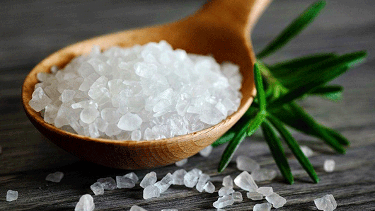 Foto - Asla aklınıza gelmez: Evde kaya tuzu yakınca bakın ne oluyor!