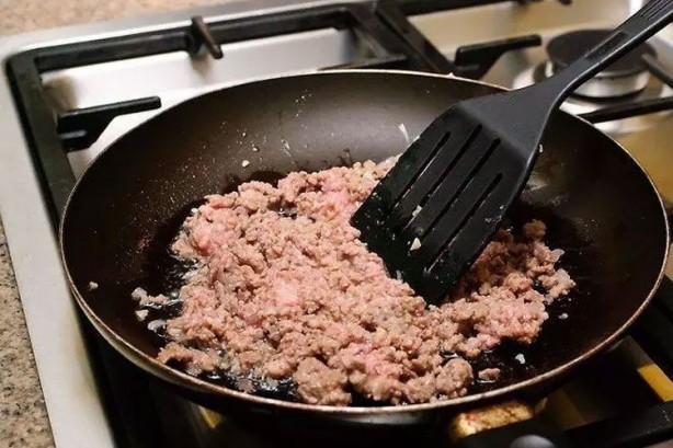 Foto - Asla böyle yapmayın Donmuş kıymayı zehire çeviren uygulama