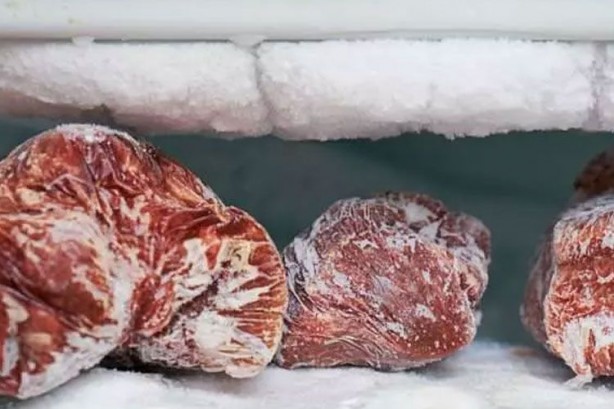 Foto - Asla böyle yapmayın Donmuş kıymayı zehire çeviren uygulama