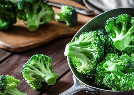 Foto - Asla çiğ tüketilmemesi gereken 5 tehlikeli besin