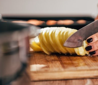 Foto - Asla çiğ tüketilmemesi gereken 5 tehlikeli besin