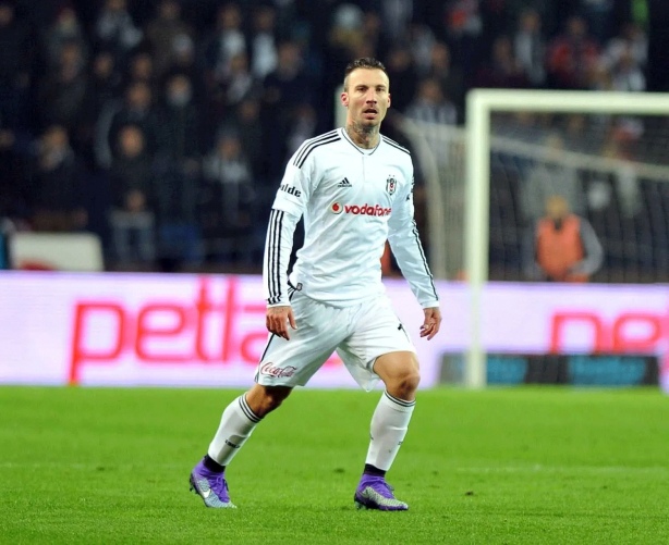 Foto - Asla rakip olmak istemeyeceğiniz dünyanın en gaddar futbolcuları! Süper Lig'den tam 12 isim var