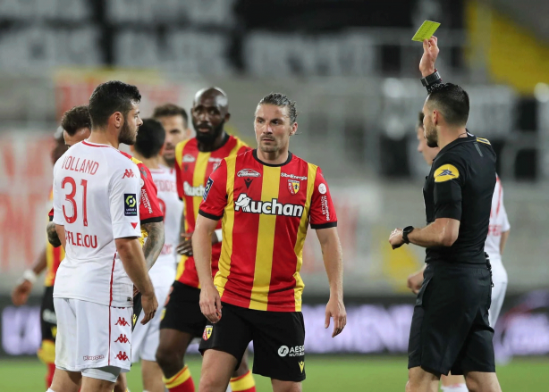 Foto - Asla rakip olmak istemeyeceğiniz dünyanın en gaddar futbolcuları! Süper Lig'den tam 12 isim var