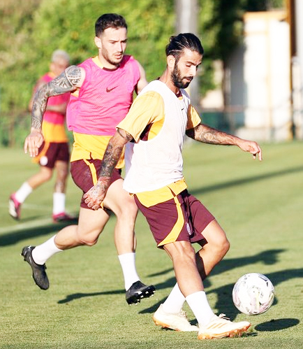 Foto - Aslan iki bombayı patlatıyor! Galatasaray ile ilgili flaş gelişme...