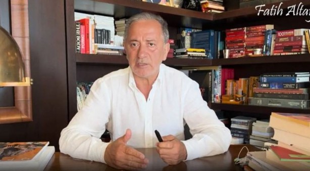 Foto - Aslı Baykal ve Fatih Altaylı arasında sert atışma! Hakaretler havada uçuştu: Patates, dangalak oğlu dangalak