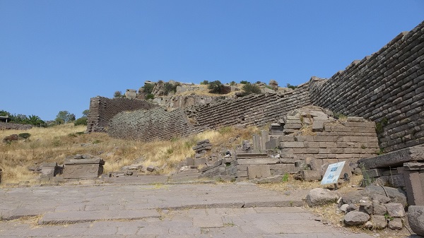 Foto - Assos'ta bulundu! Tam 2 bin 300 yıllık