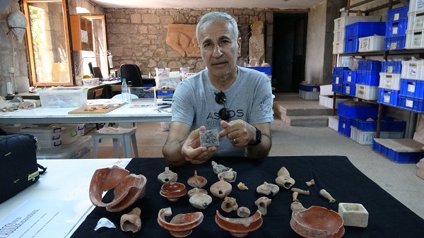 Foto - Assos'ta bulundu! Tam 2 bin 300 yıllık