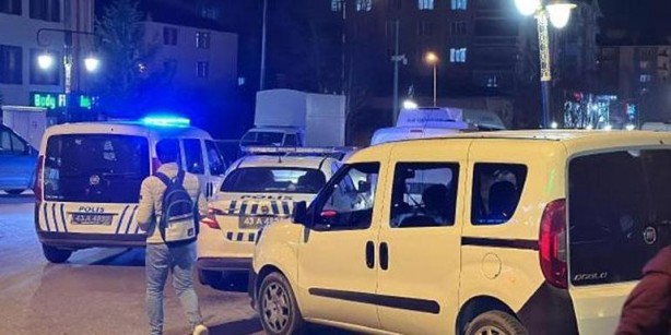 Foto - Astsubay trafikte tartıştığı genci yolun ortasında vurdu!