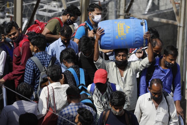 Foto - Asya ülkesinden korkutan koronavirüs rakamı! 