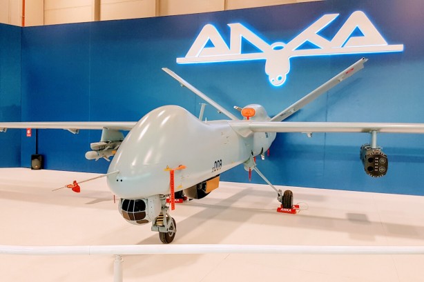 Foto - Asya ülkesinden olay hamle! Türk SİHA'larını üretme kararı aldılar