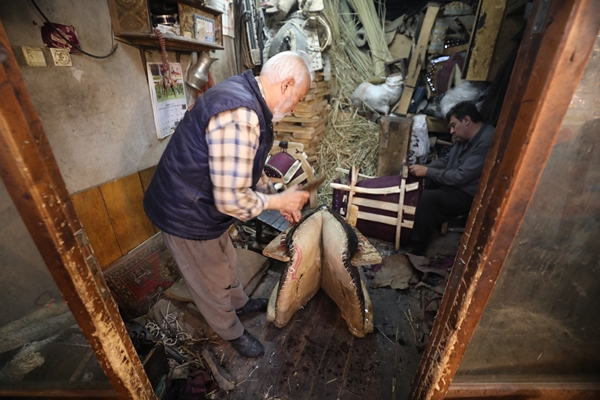 Foto - Ata yadigarı mesleklerini sürdürmek için çırak bulamıyorlar
