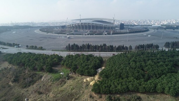 Foto - Atatürk Olimpiyat Stadı'nın çevresini bakın ne hale getirdiler