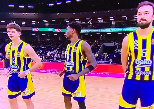 Atatürk yoksa bizde yokuz niye diyemedin Ali Koç! Litvanya'da müsabaka...