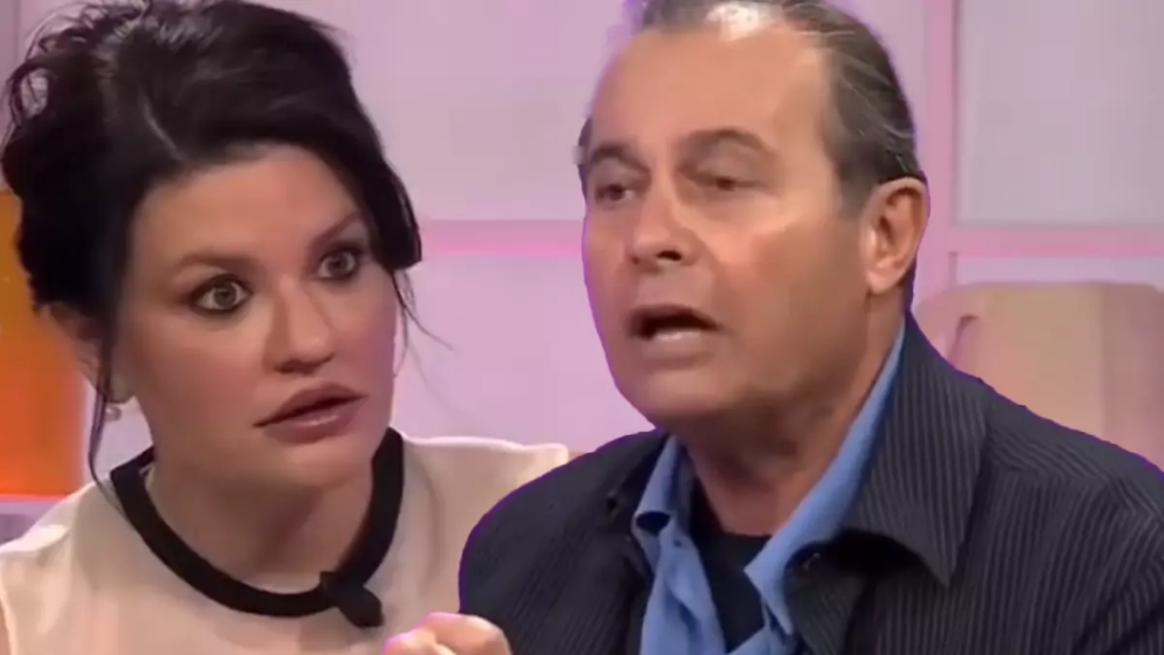 "Atatürk’ün hastasıyım" demişti! Ünlü sunucudan mide bulandıran itiraflar geldi! İyi halt ettin Sicimoğlu