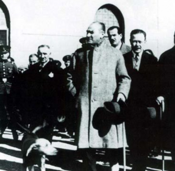 Foto - Atatürk’ün köpeğini tanıyor musunuz?