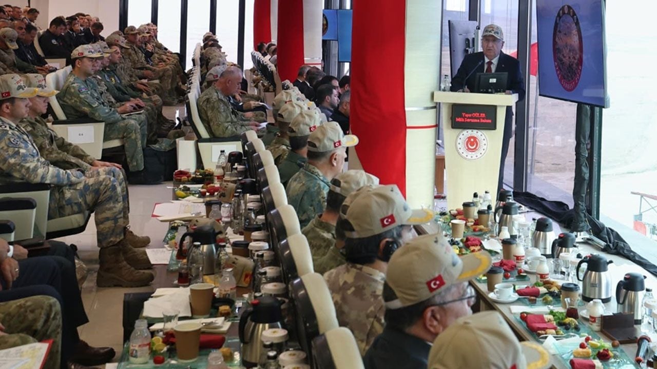 Foto - ‘Ateş Serbest’te dünyaya keskin mesaj! Mehmetçik her attığını tam isabetle vurdu