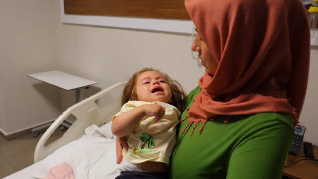 Foto - Ateş şikayetiyle hastaneye gitti: Bebeğin böbreğinden çıkan şok etti