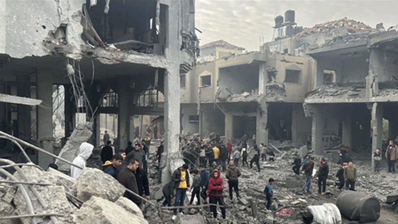 Ateşkese rağmen İsrail'den alçak saldırı! Şehit oldular