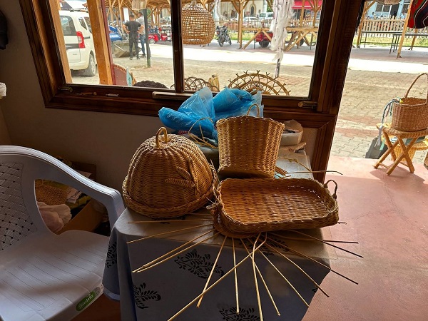 Foto - Atık kağıtlar böyle sanata dönüşüyor