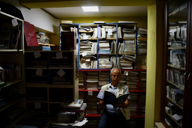 Foto - Atıl dükkandan kütüphaneye! Yılların birikimi...