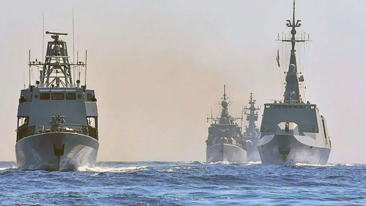 Atina bu haberle çalkalanıyor! Türk savaş gemisinden Yunanistan'a telsizle uyarı