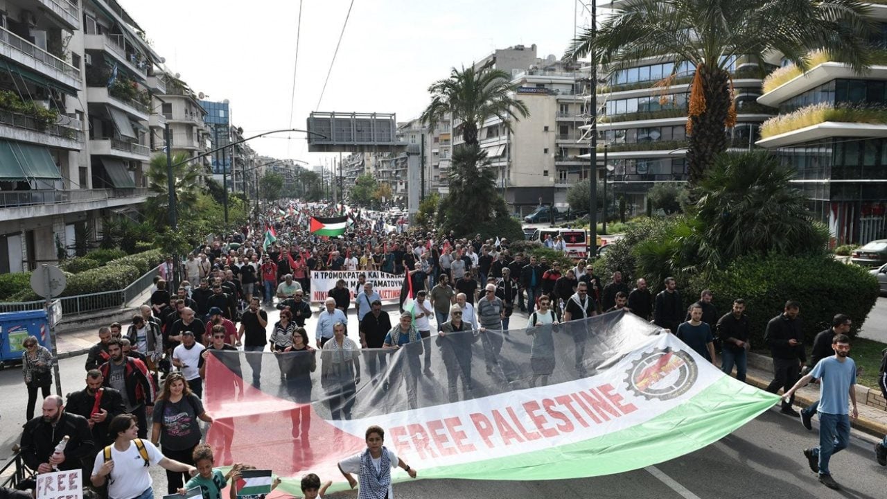 Foto - Atina’da İsrail işbirliğine büyük tepki: ‘Türklerden değil, kendi hükümetimizden korkuyoruz’