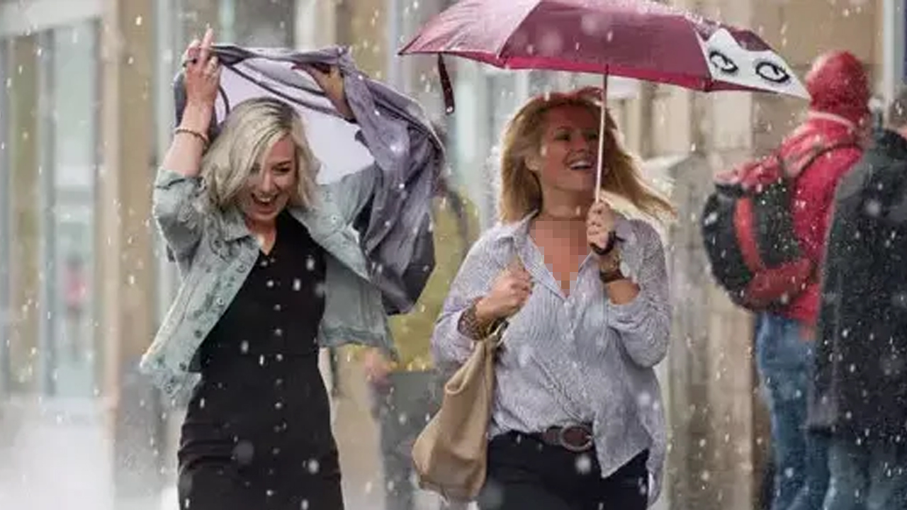 Foto - Atkı ve eldivenlerinizi hazırlayın! O tarihlerde İstanbul'a kar geliyor