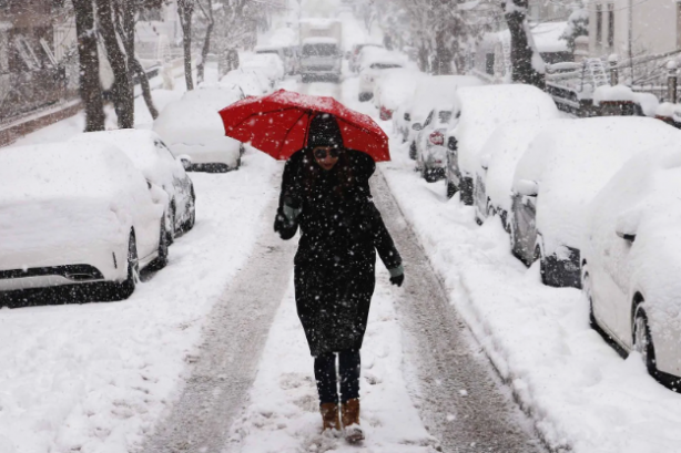 Foto - Atkıları, bereleri ve eldivenleri hazırlayın! İstanbul'a kar geliyor, tarih verildi