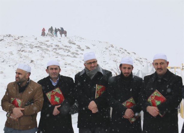 Foto - Atlı hafızlardan dörtnala 500 senedir binbir hatim