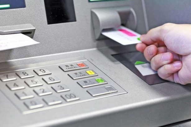 Foto - ATM'den para çekip yatıranlar bu habere dikkat! Paranız yutulabilir