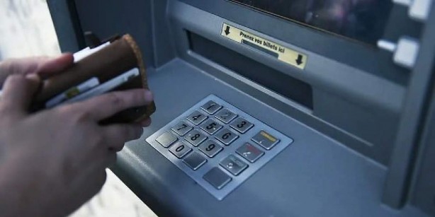 Foto - ATM'lerde yeni dönem resmen başladı! Para çekecekler aman dikkat! Gitmeden mutlaka kontrol edin