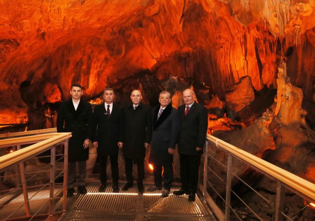 Foto - ATO Başkanı Baran, "Tulumtaş mağarası"nda incelemelerde bulundu