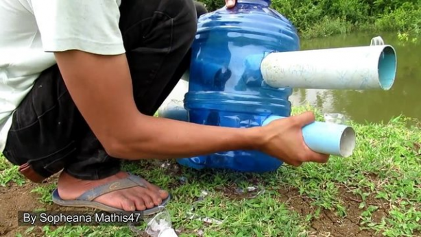 Foto - Avcılar dikkat! İşte sıra dışı balık avlama taktiği...