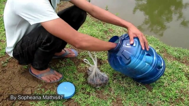 Foto - Avcılar dikkat! İşte sıra dışı balık avlama taktiği...