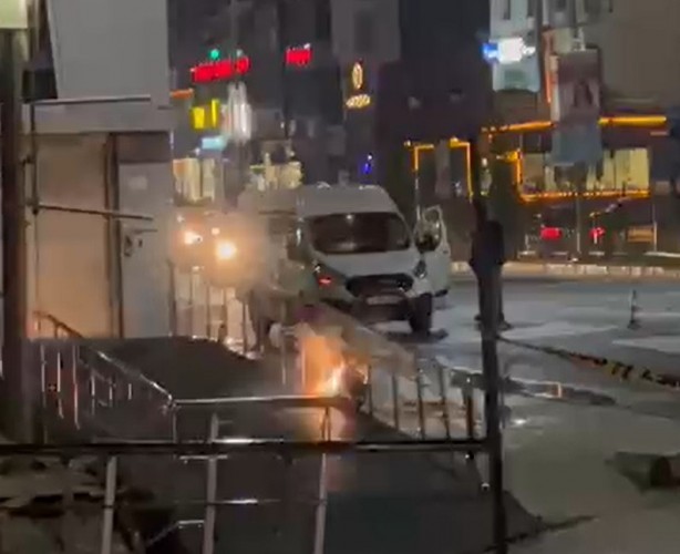 AVM'de şüpheli çanta paniği! Ekipler alarma geçti