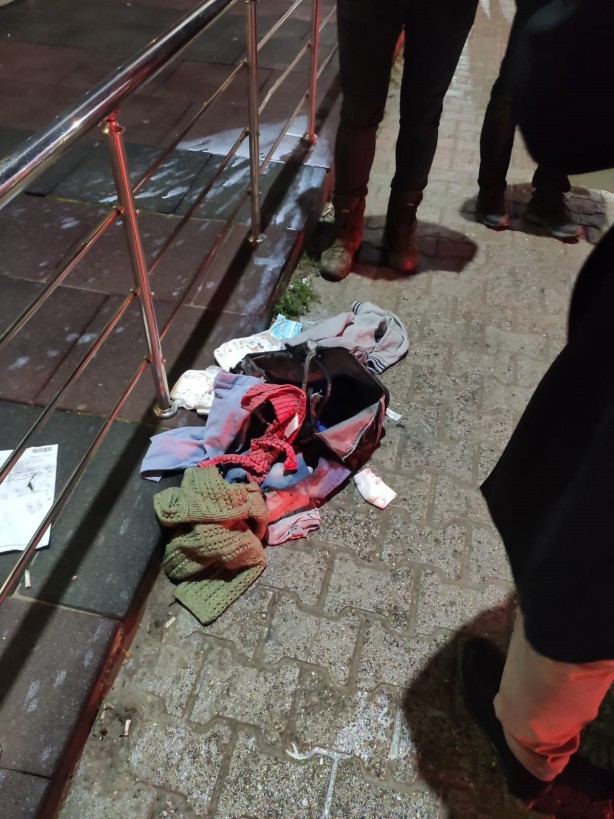 Foto - AVM'de şüpheli çanta paniği! Ekipler alarma geçti