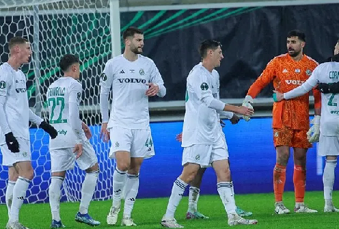 Foto - Avrupa basını paylaştı: UEFA Konferans Ligi’nin favorileri güncellendi! Fenerbahçe’nin şampiyonluk yüzdesi tavan yaptı