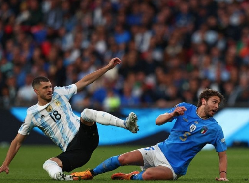 Foto - Avrupa devleri peşinde olsa da! Fenerbahçe yıldız isimde ısrarcı...