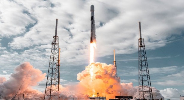 Avrupa Elon Musk'ın şirketini seçti