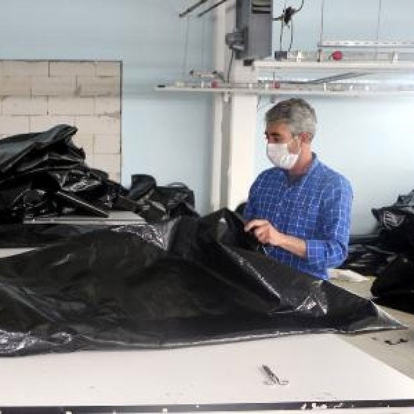 Foto - Avrupa ülkelerinden Tokat'a 1 milyon ceset torbası siparişi