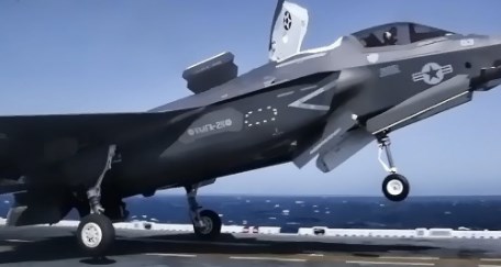 Foto - Avrupa ülkesi bunu beklemiyordu! F-35 savaş uçaklarını duyan halk harekete geçti