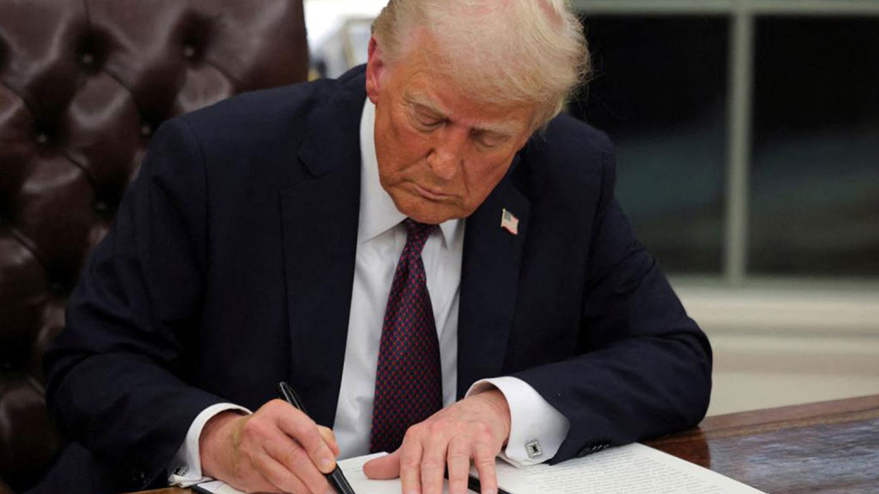 Foto - Avrupa ülkesi isyan etti: Tüm yollar Türkiye'ye çıkıyor! Onlara teslim olduk