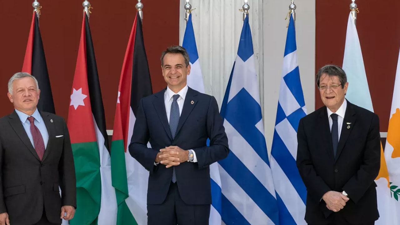 Foto - Avrupa ülkesi isyanda: Türkiye yüzünden geri çekiliyoruz