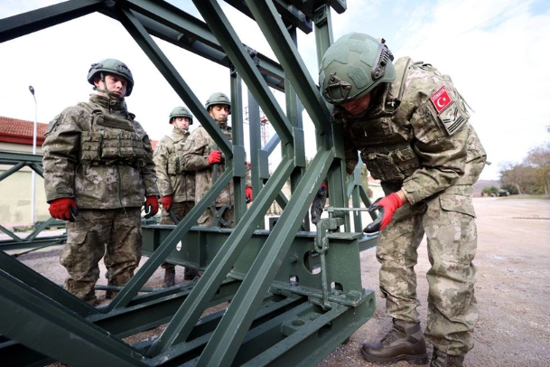 Foto - Avrupa ülkesinin yardımına Mehmetçik koştu! Türk ordusu orada