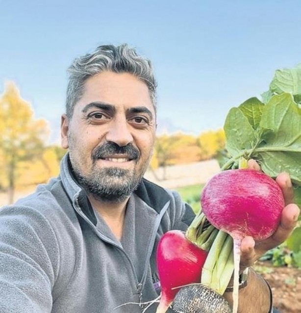 Foto - Avrupa Yakası dizisinin ünlü ismi mesleğini bırakıp İstanbul’u terk etti! Şu an yaptığı iş duyanları adeta şaşkına çevirdi! Bunu hiç kimse beklemiyordu
